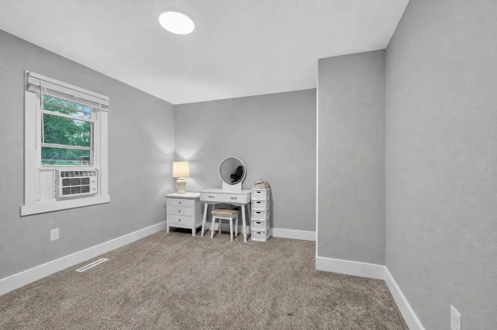 632 Fairyland Avenue Leoni Township, MI 49202