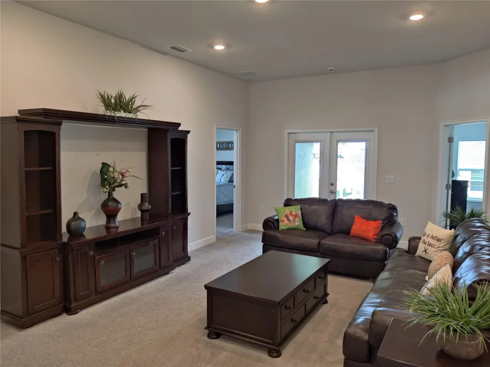 5568 OCEAN BREEZE DRIVE Spring Hill, FL 34609