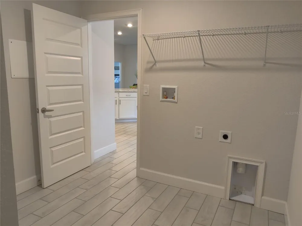 5568 OCEAN BREEZE DRIVE Spring Hill, FL 34609