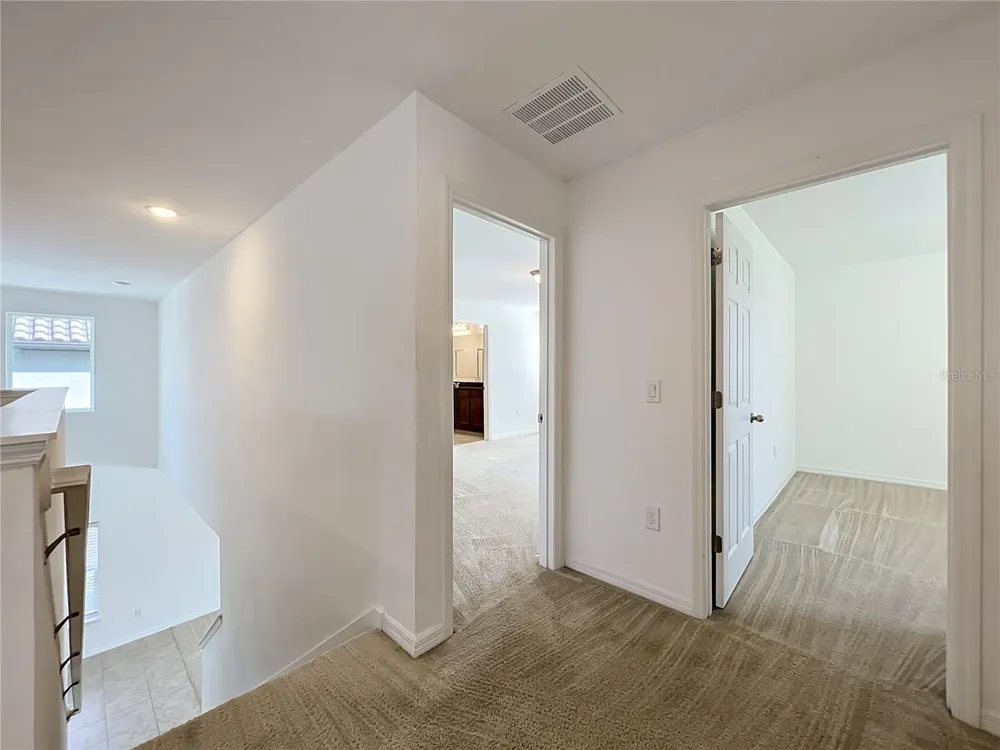 2471 SKY STONE COURT Oakland, FL 34787