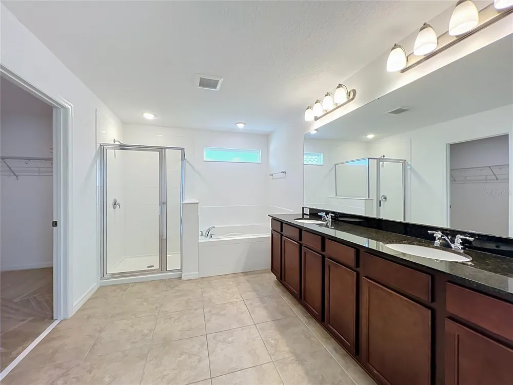 2471 SKY STONE COURT Oakland, FL 34787