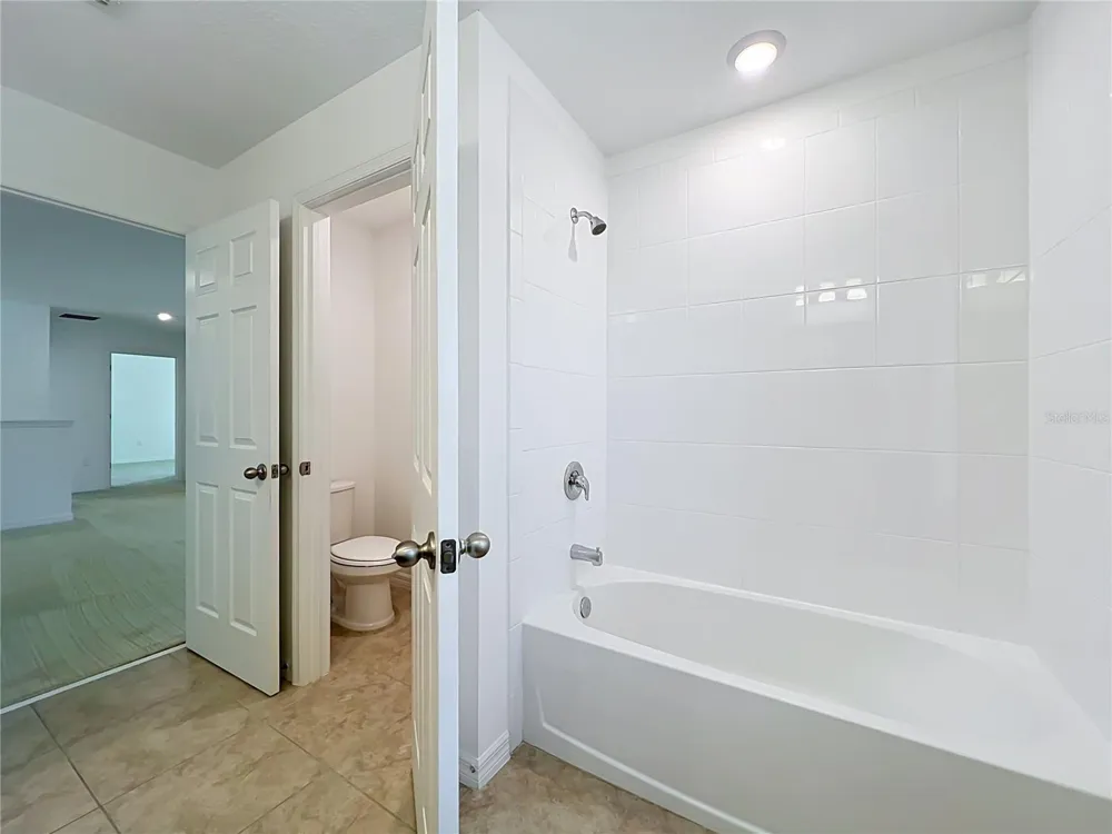 2471 SKY STONE COURT Oakland, FL 34787