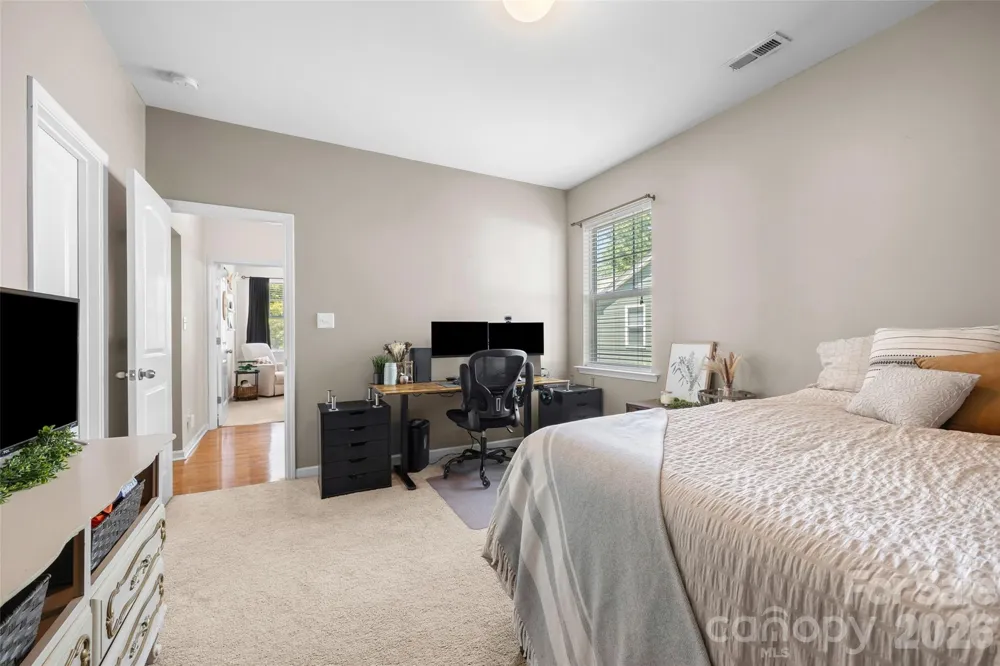14918 Brotherly Lane Charlotte, NC 28278