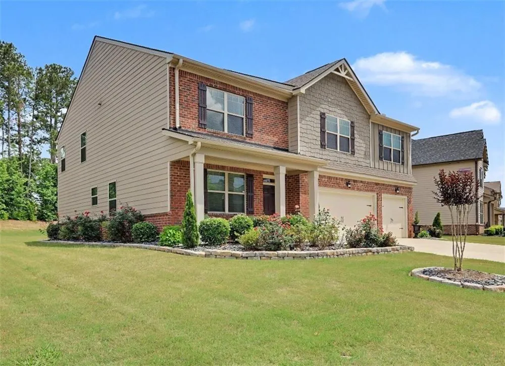 8033 Louis Drive Locust Grove, GA 30248