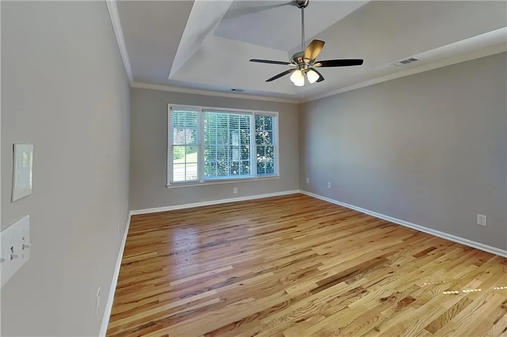1037 Ashfern Walk Woodstock, GA 30189