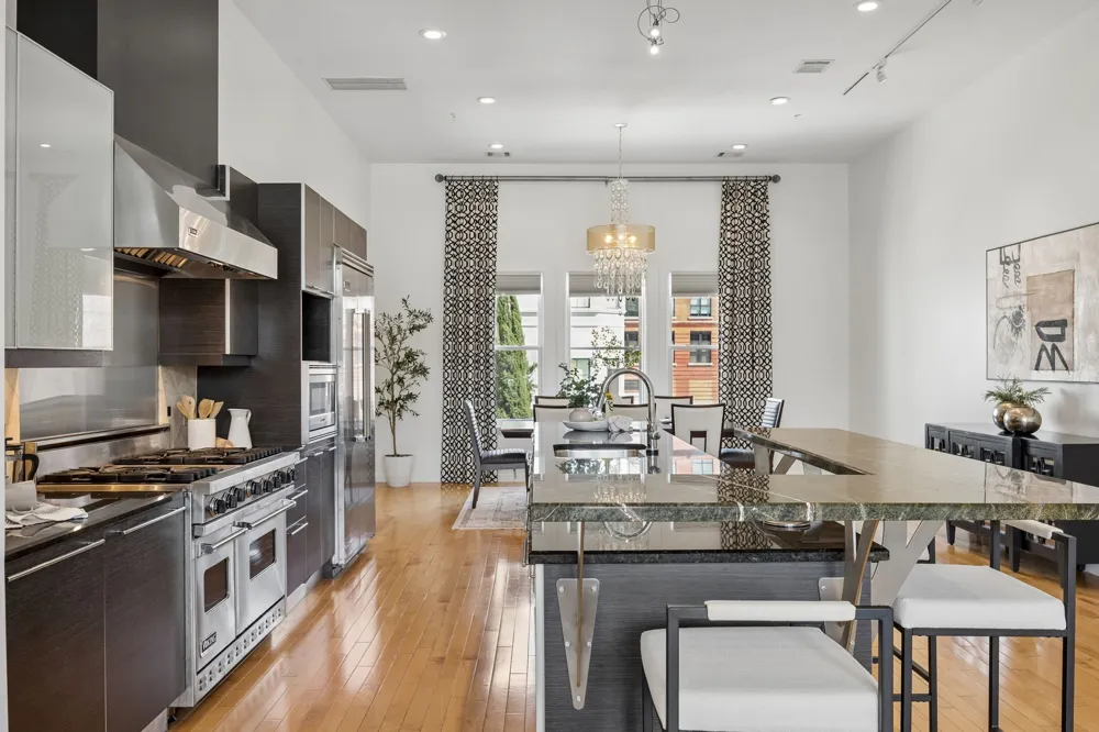 408 E 6th Street Fort Worth, TX 76102