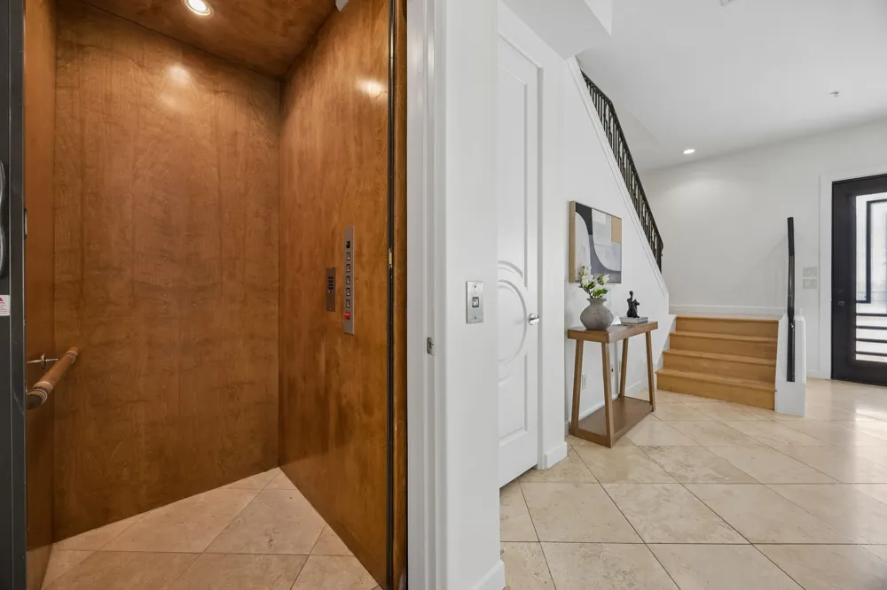408 E 6th Street Fort Worth, TX 76102