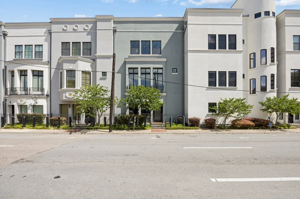 408 E 6th Street Fort Worth, TX 76102