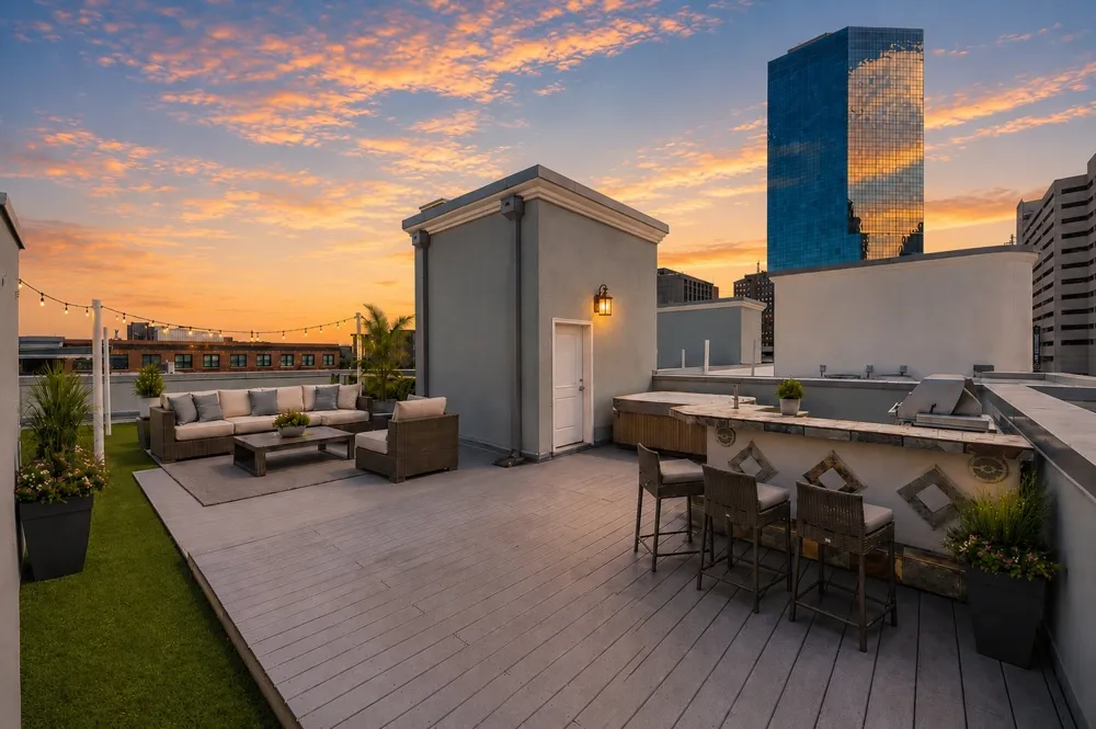 408 E 6th Street Fort Worth, TX 76102