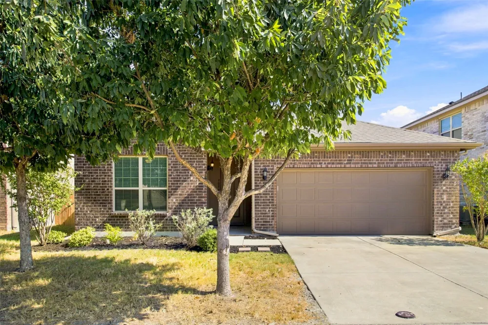 10545 Wild Meadow Way Fort Worth, TX 76108