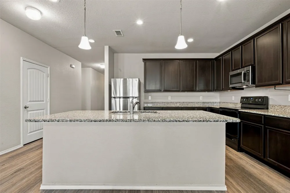 10545 Wild Meadow Way Fort Worth, TX 76108