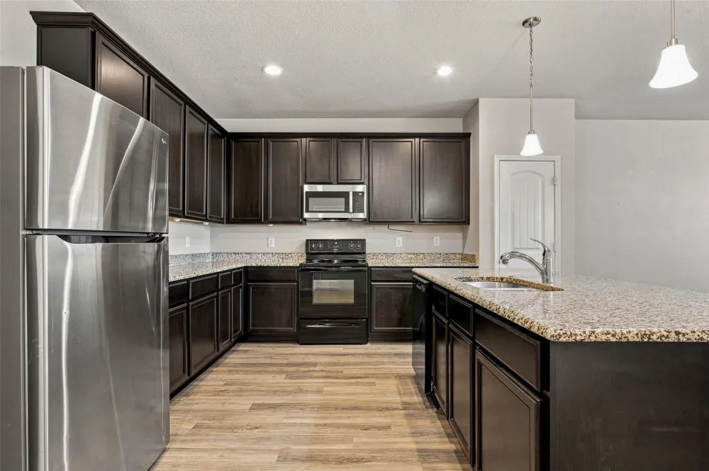 10545 Wild Meadow Way Fort Worth, TX 76108