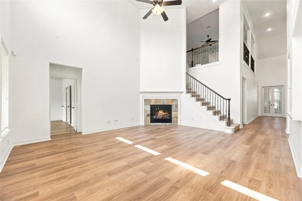 5827 Amherst Farms Lane Fulshear, TX 77441