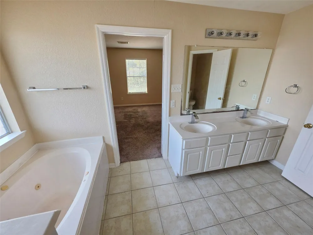 9711 Sugarblossom Lane Sugar Land, TX 77498