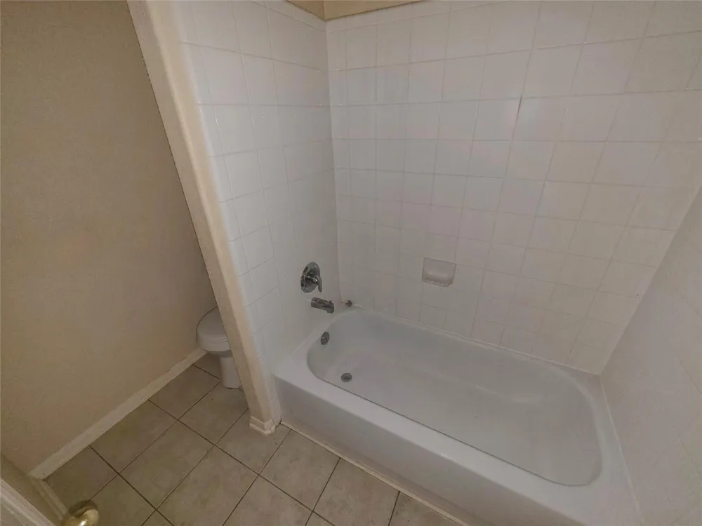 9711 Sugarblossom Lane Sugar Land, TX 77498