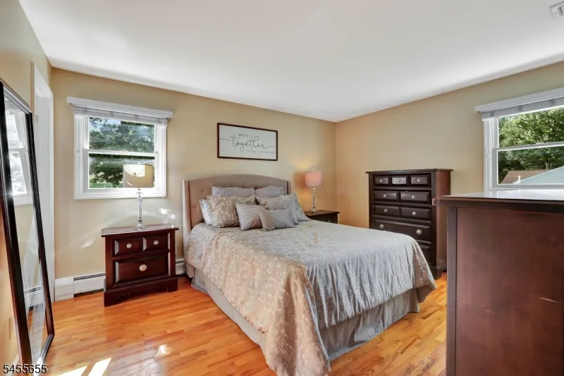 18 Starlight Rd Jefferson, NJ 07438