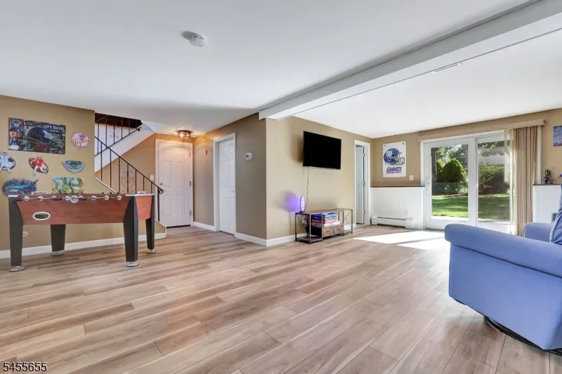 18 Starlight Rd Jefferson, NJ 07438