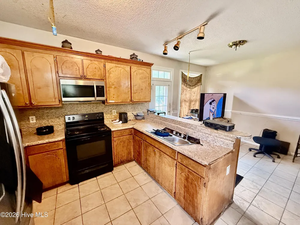 176 Cooper Hill Road Windsor, NC 27983