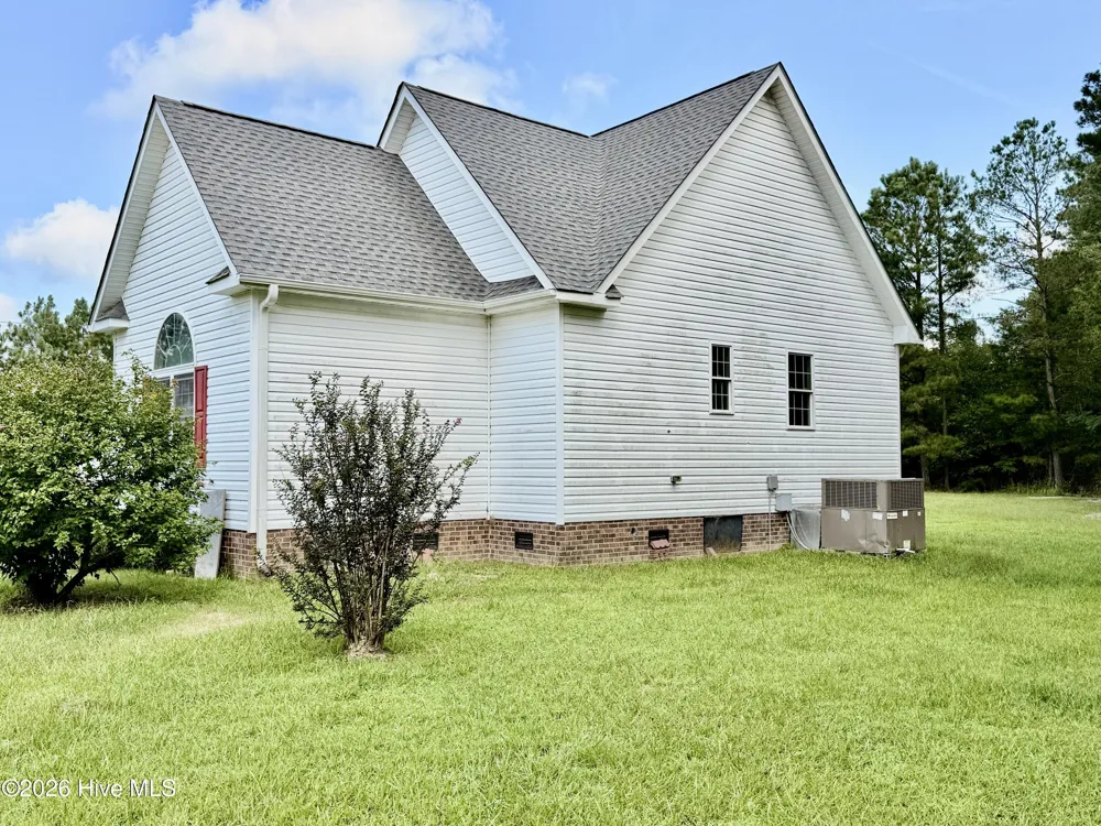 176 Cooper Hill Road Windsor, NC 27983