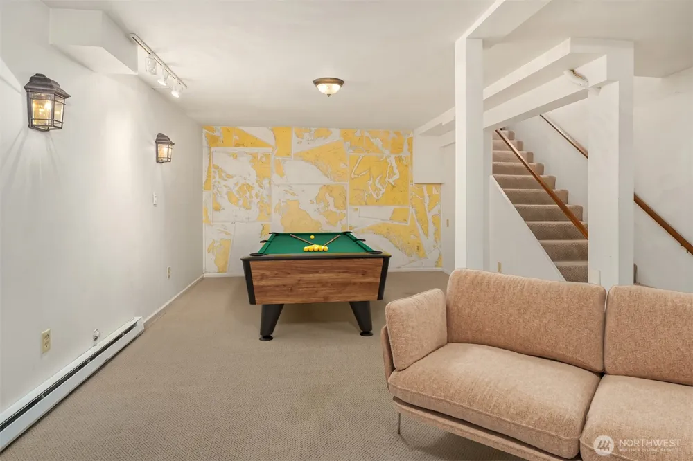 7921 E Mercer Way Mercer Island, WA 98040