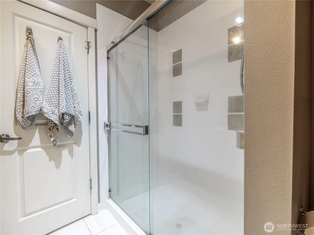 13824 Creek Drive #1702 Mill Creek, WA 98012