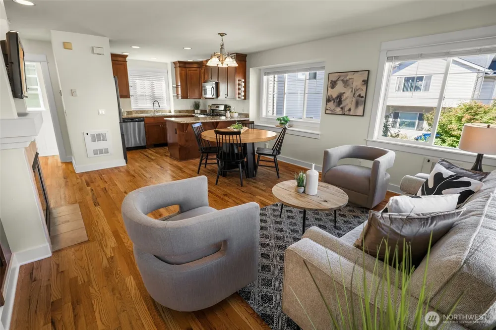 8846 Midvale Avenue #B Seattle, WA 98103
