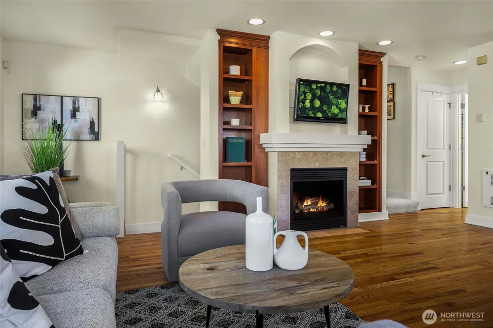 8846 Midvale Avenue #B Seattle, WA 98103