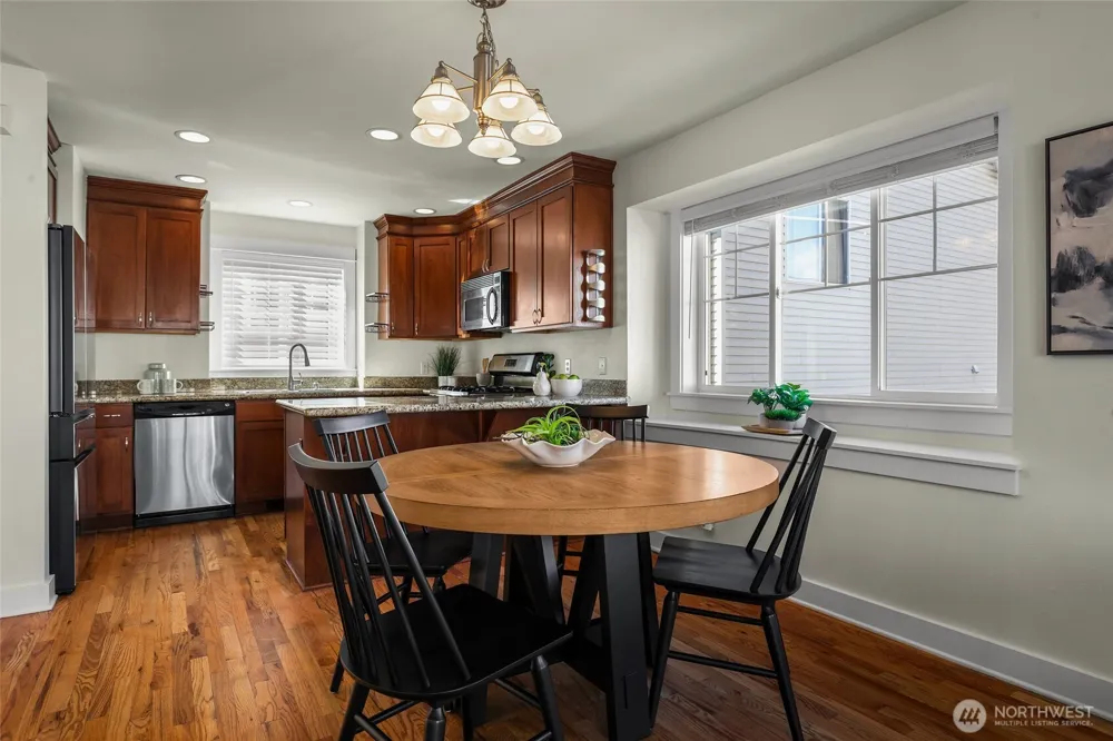8846 Midvale Avenue #B Seattle, WA 98103