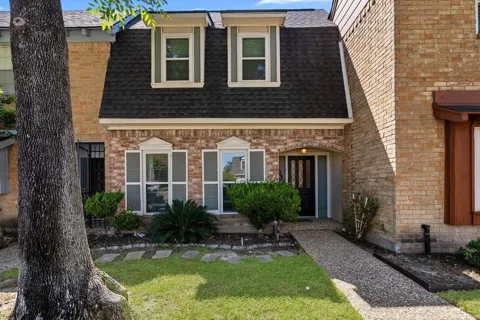 1349 Mardi Lane