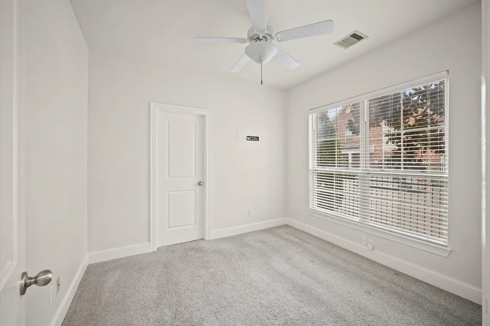 2923 Pease Street Houston, TX 77003
