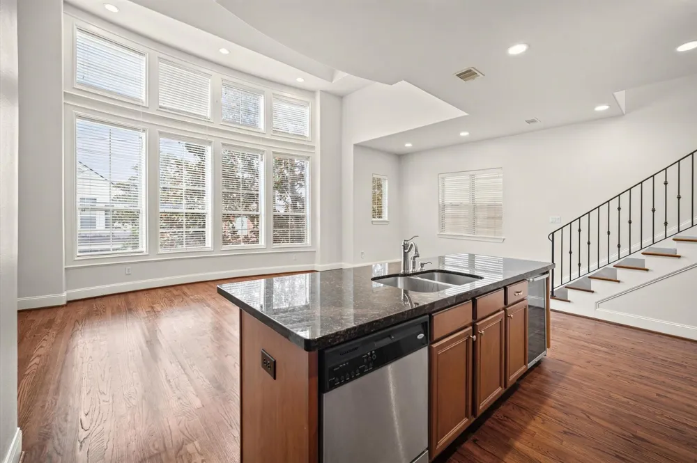 2923 Pease Street Houston, TX 77003