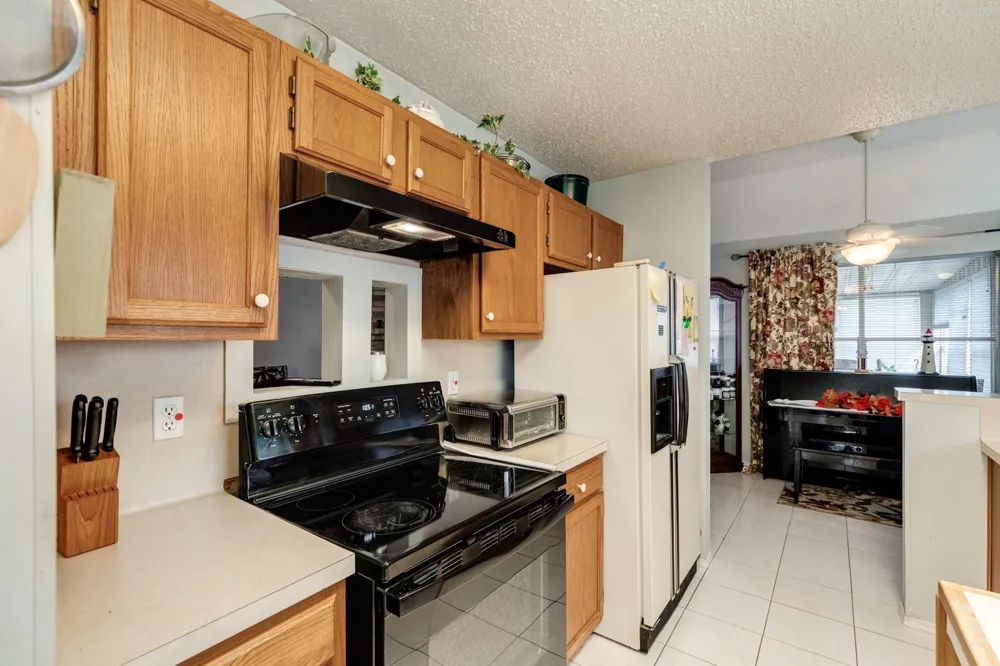 2819 S Peach Hollow Circle Pearland, TX 77584