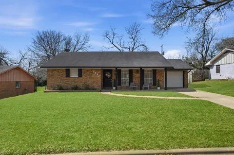 2412 Airline Drive