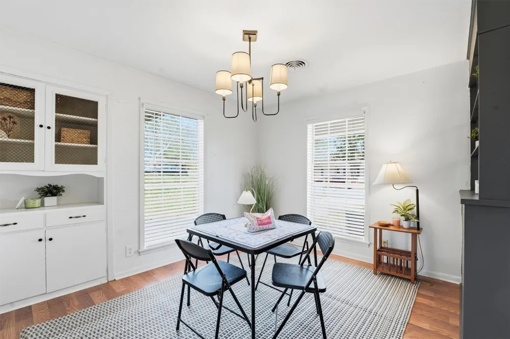 2412 Airline Drive Brenham, TX 77833