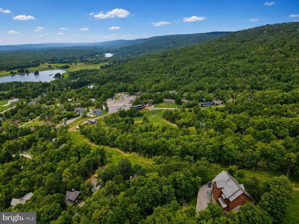 626 WINTERSET DRIVE Davis, WV 26260