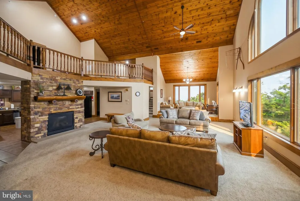 626 WINTERSET DRIVE Davis, WV 26260