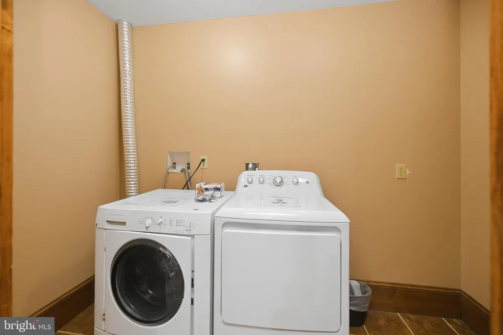 626 WINTERSET DRIVE Davis, WV 26260