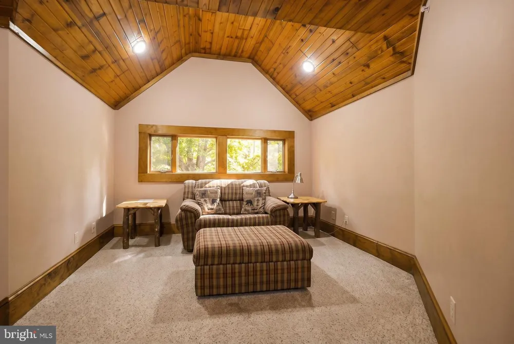 626 WINTERSET DRIVE Davis, WV 26260