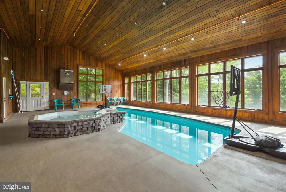 626 WINTERSET DRIVE Davis, WV 26260