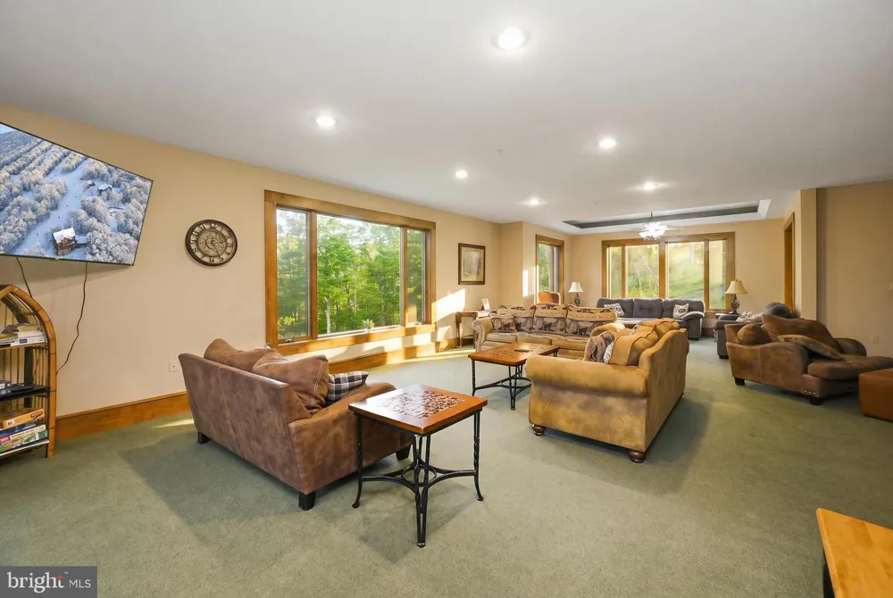626 WINTERSET DRIVE Davis, WV 26260