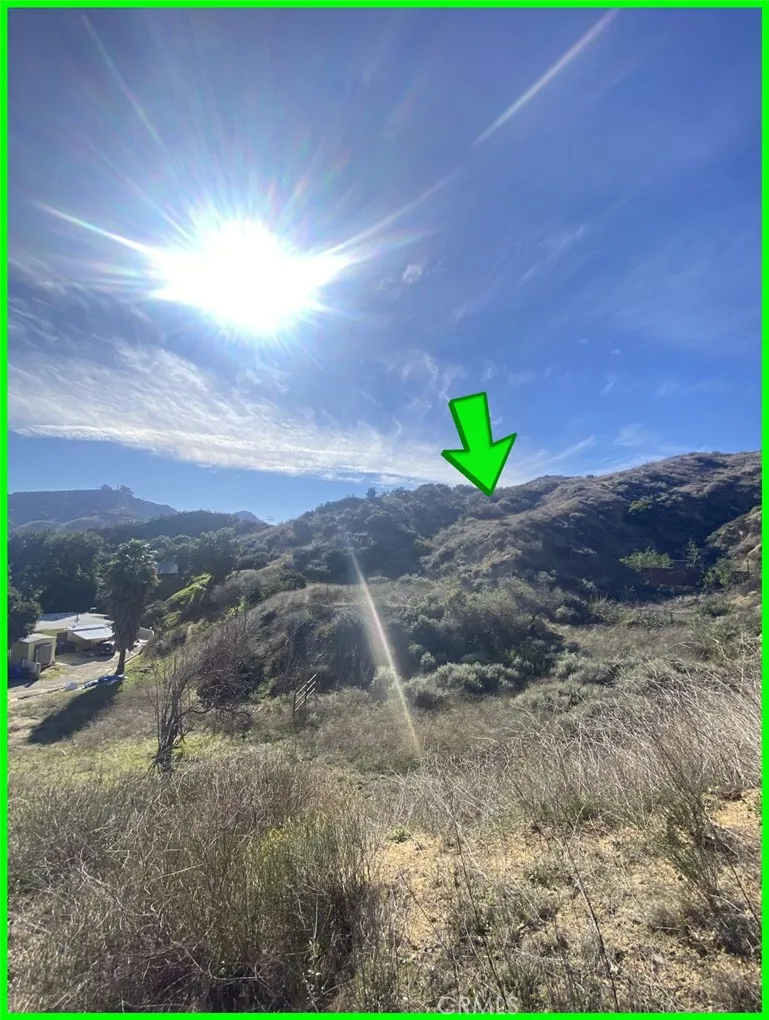 5317 Justamere Avenue Val Verde, CA 91384