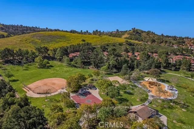 8012 E Snowberry E Anaheim Hills, CA 92808