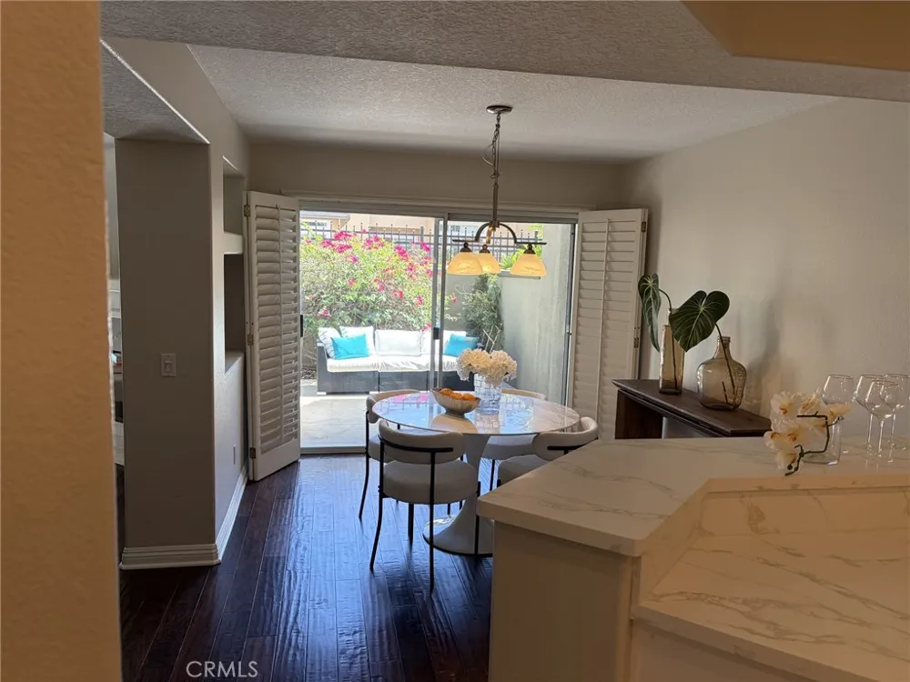 8012 E Snowberry E Anaheim Hills, CA 92808