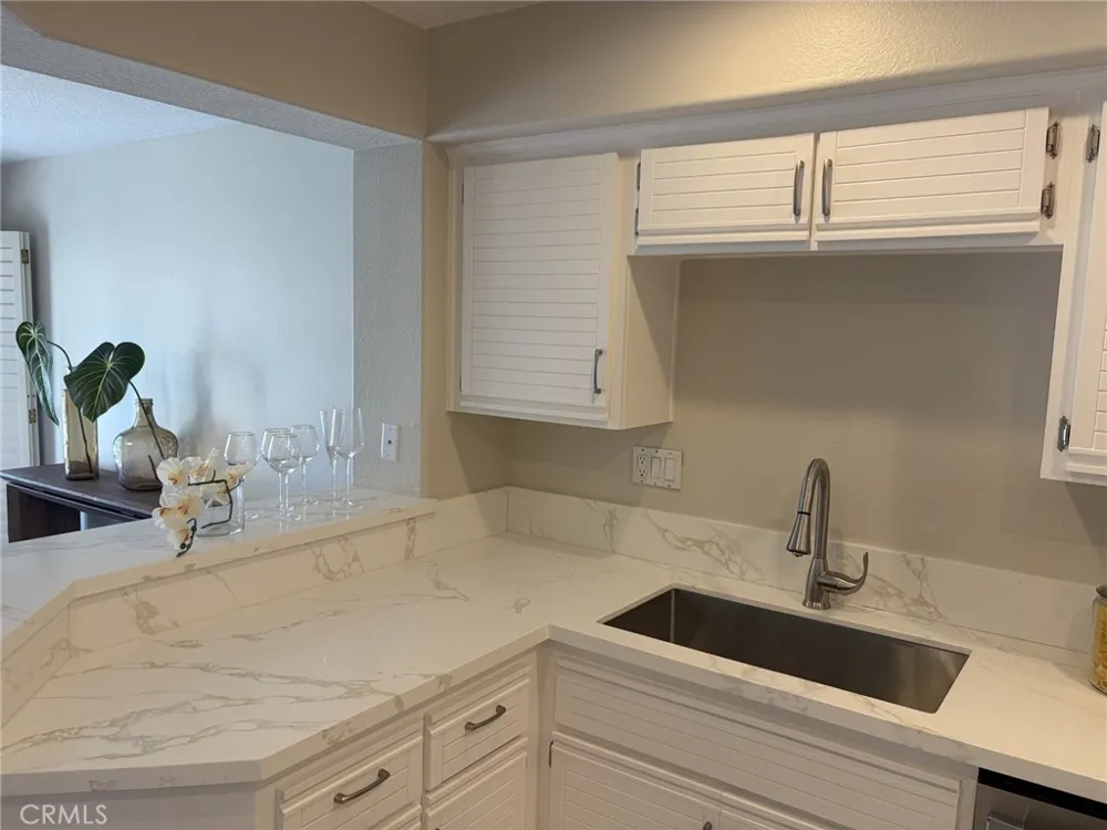 8012 E Snowberry E Anaheim Hills, CA 92808