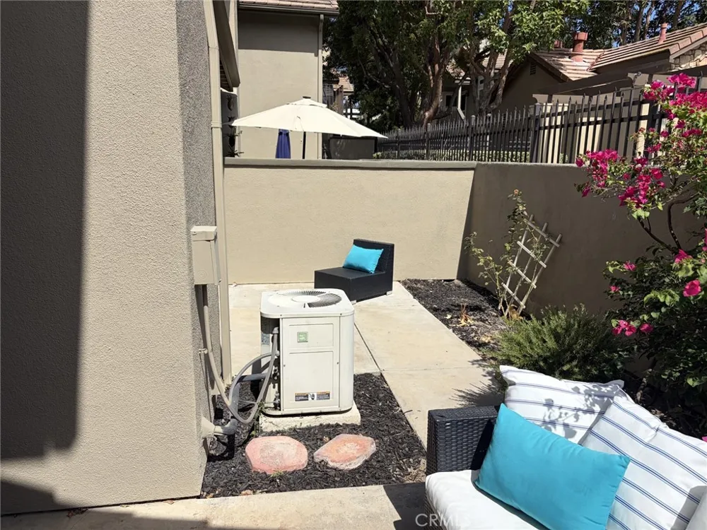 8012 E Snowberry E Anaheim Hills, CA 92808