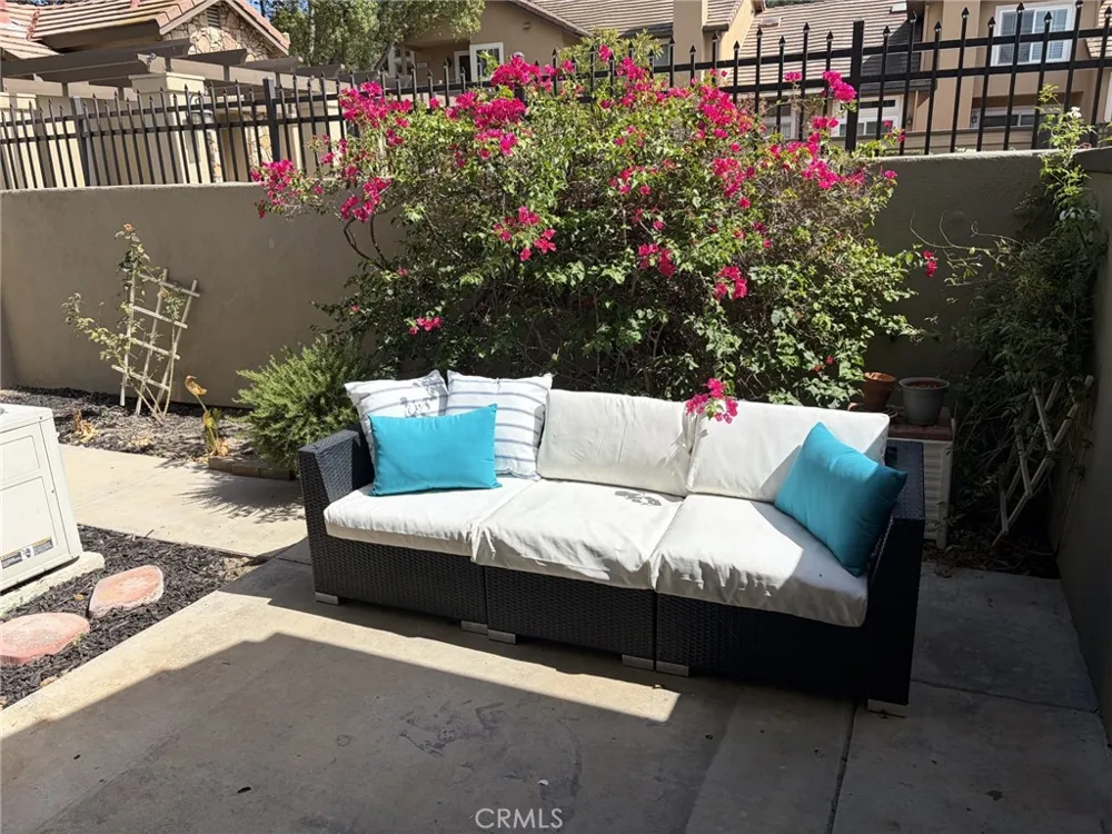 8012 E Snowberry E Anaheim Hills, CA 92808