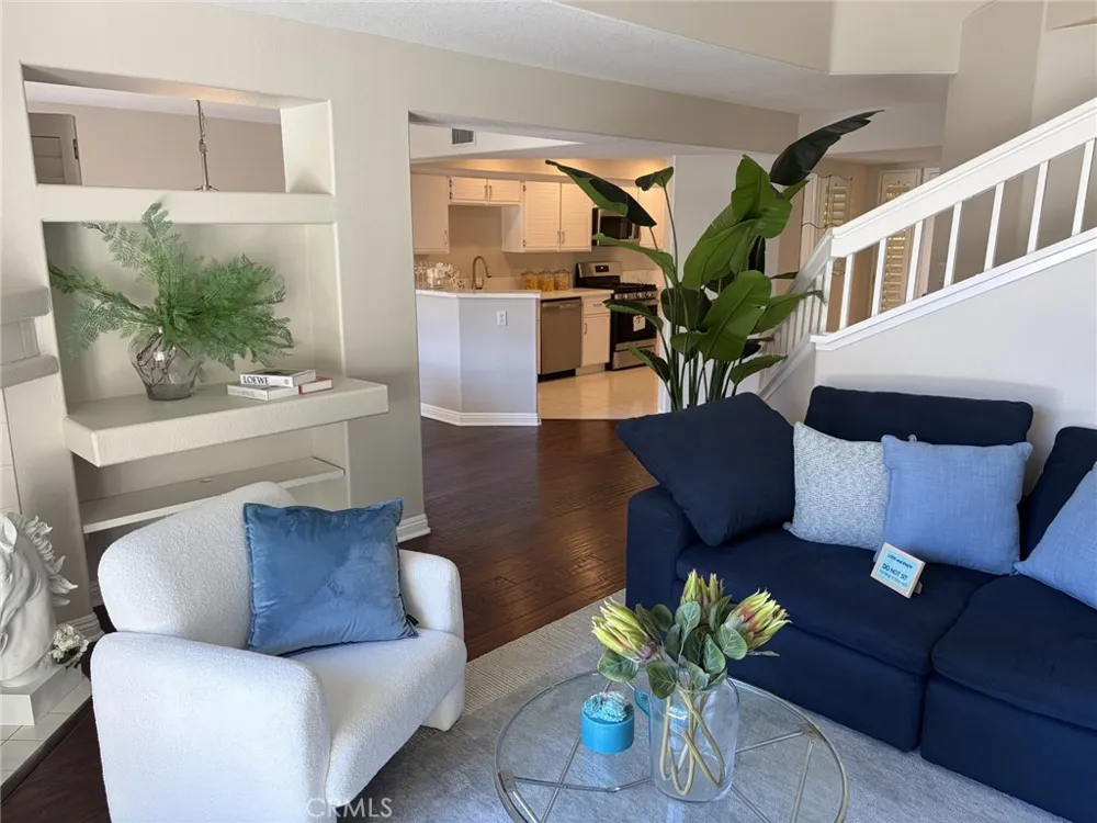 8012 E Snowberry E Anaheim Hills, CA 92808