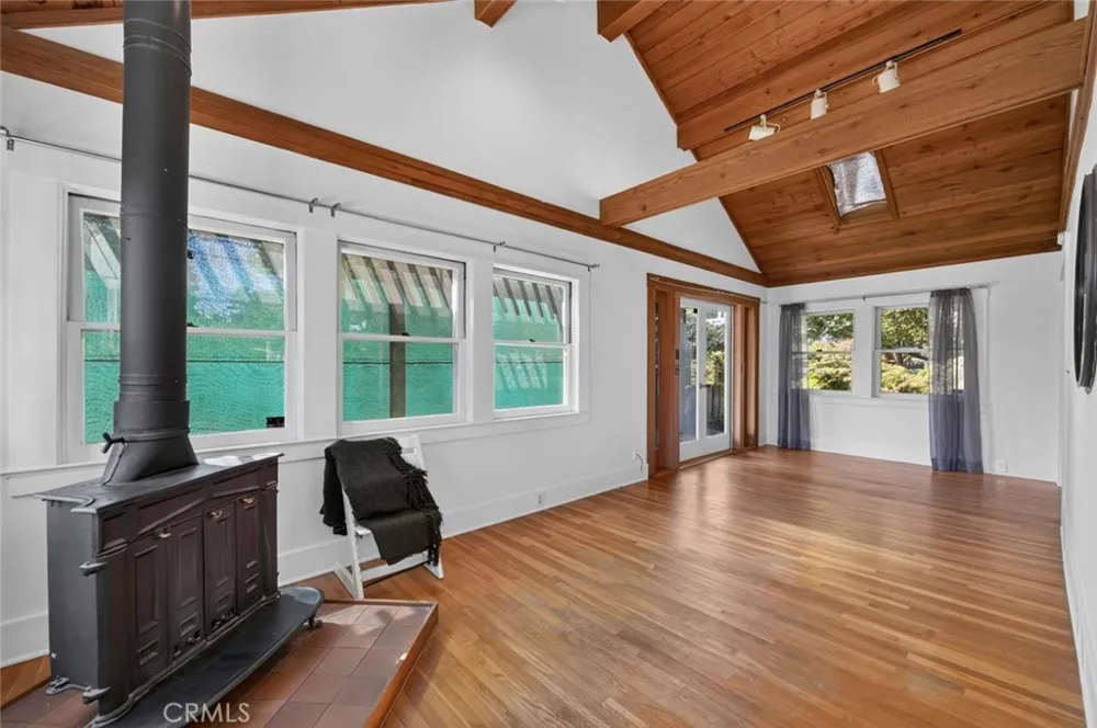 1235 Arthur Fresno, CA 93728