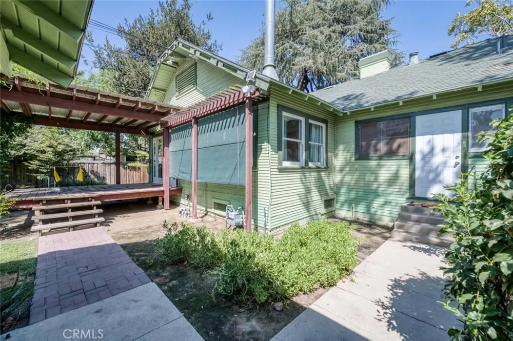 1235 Arthur Fresno, CA 93728