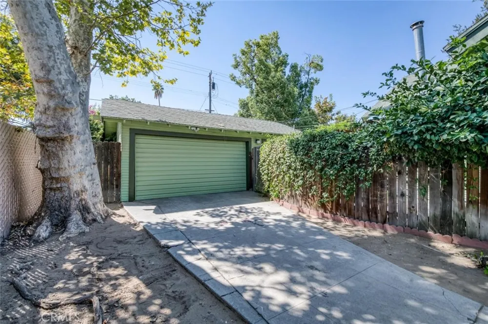 1235 Arthur Fresno, CA 93728